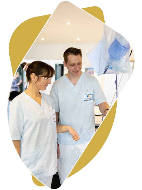 Pflegefachkraft Teamarbeit